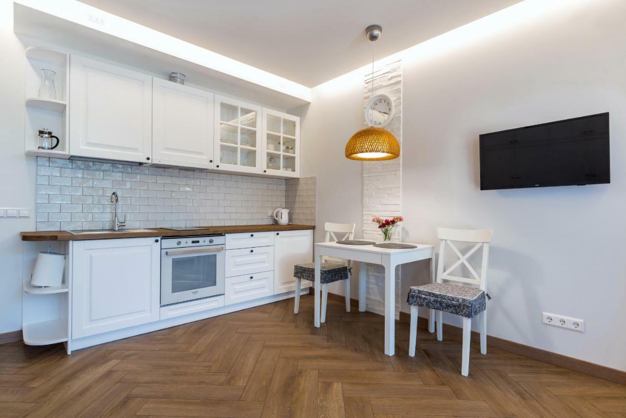 Lovely Oldtown Apartment Klaipėda Kültér fotó